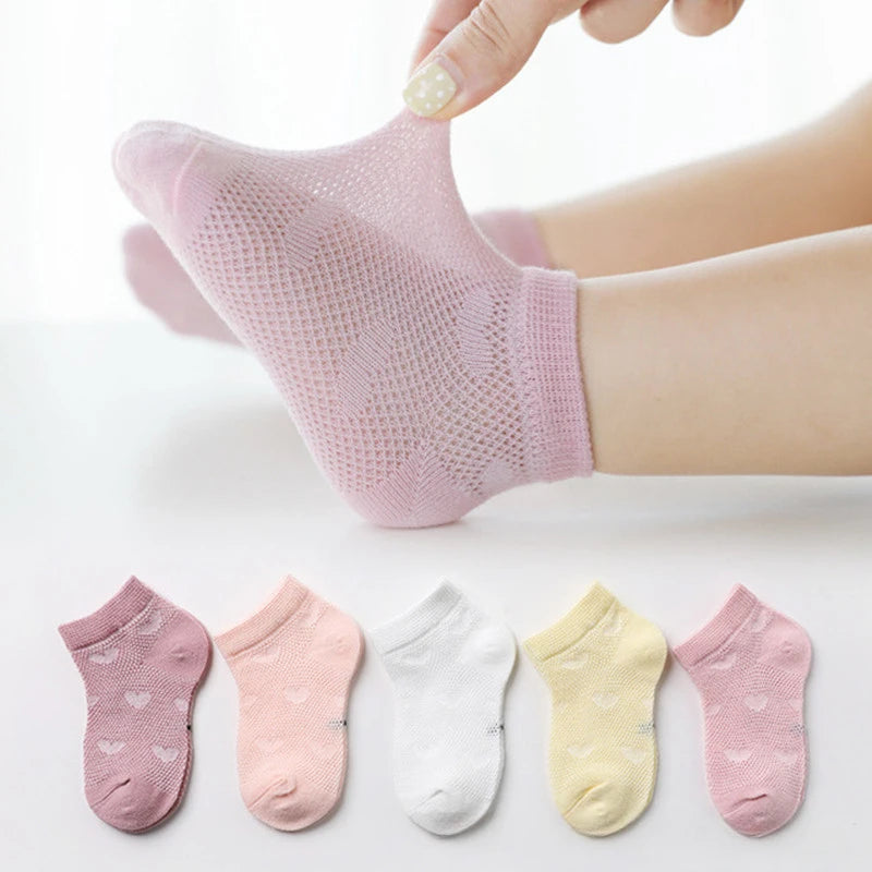 Baby Heart Print Socks - 5 pack in Pink, White, and Yellow